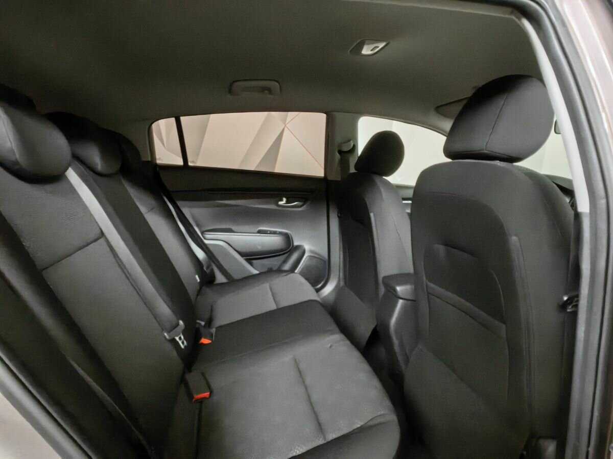 Б/У Киа Рио 2019 года. Фото: #11