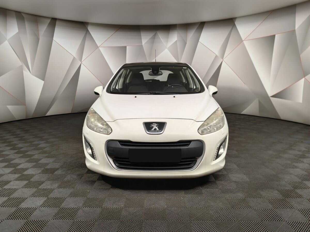 Б/У Пежо 308 2012 года. Фото: #6