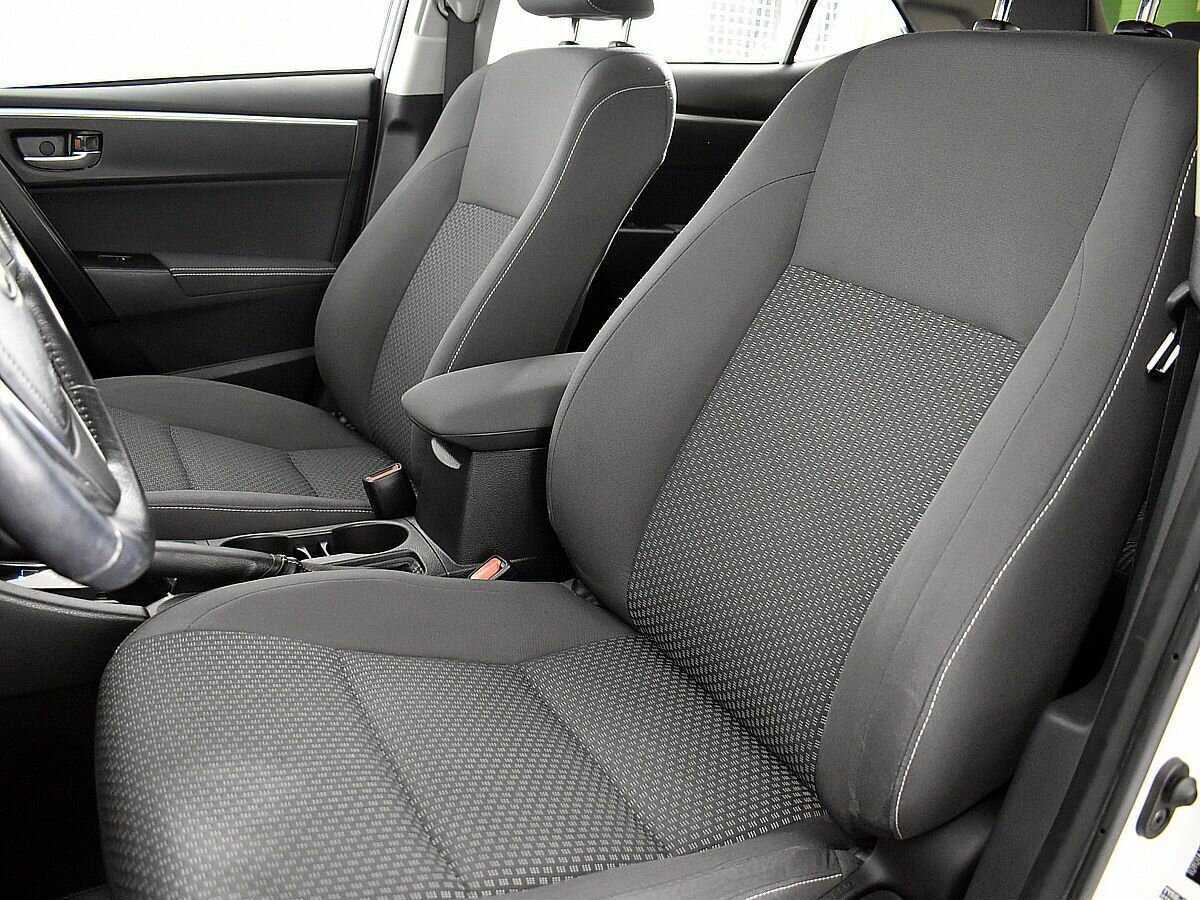 Б/У Тойота Королла 2017 года. Фото: #7