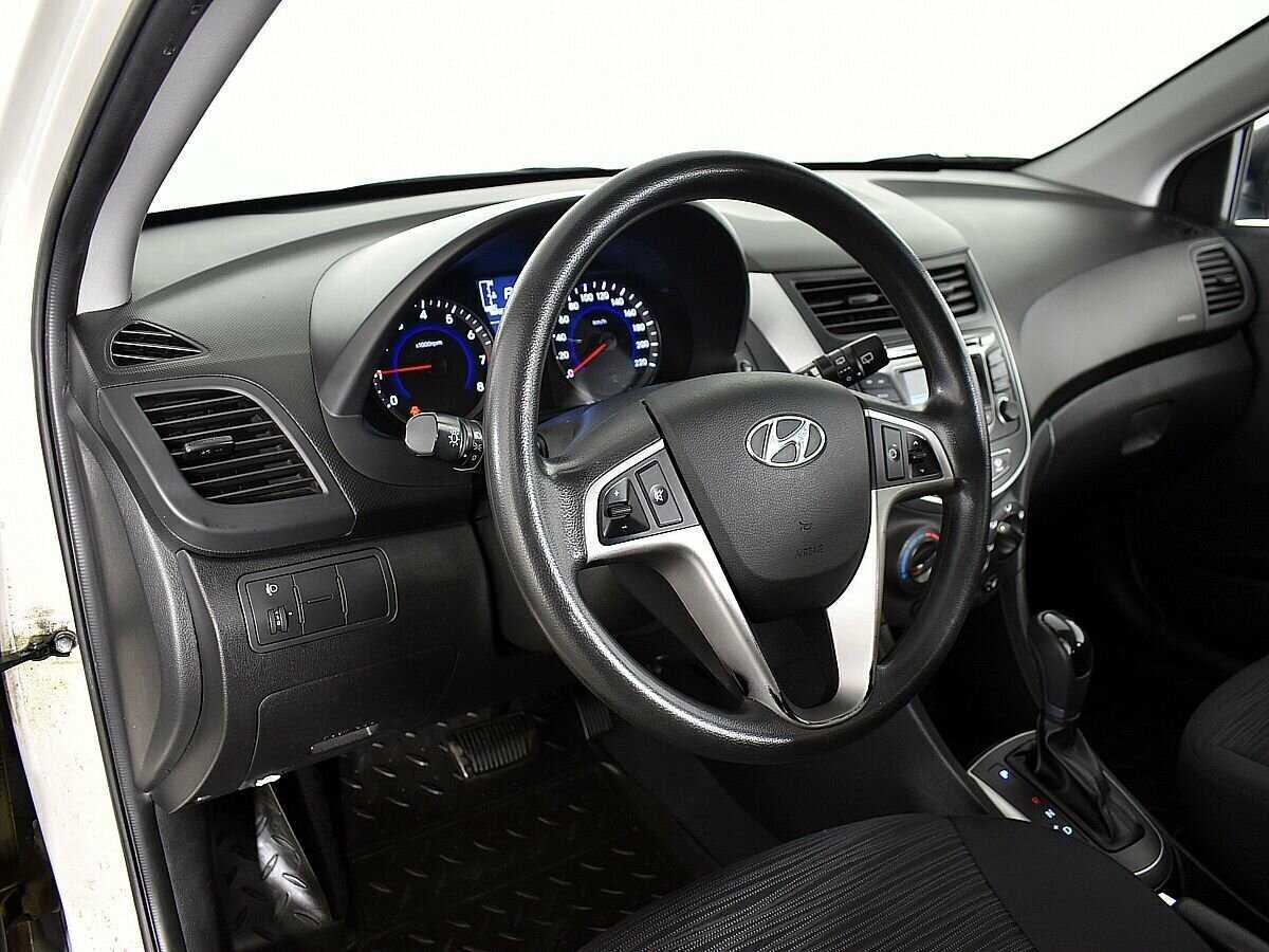 Б/У Хендай Солярис 2014 года. Фото: #6