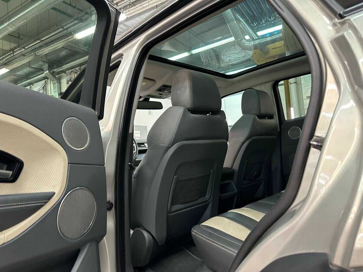 Land Rover Range Rover Evoque 2012 года с пробегом. Фото: #11