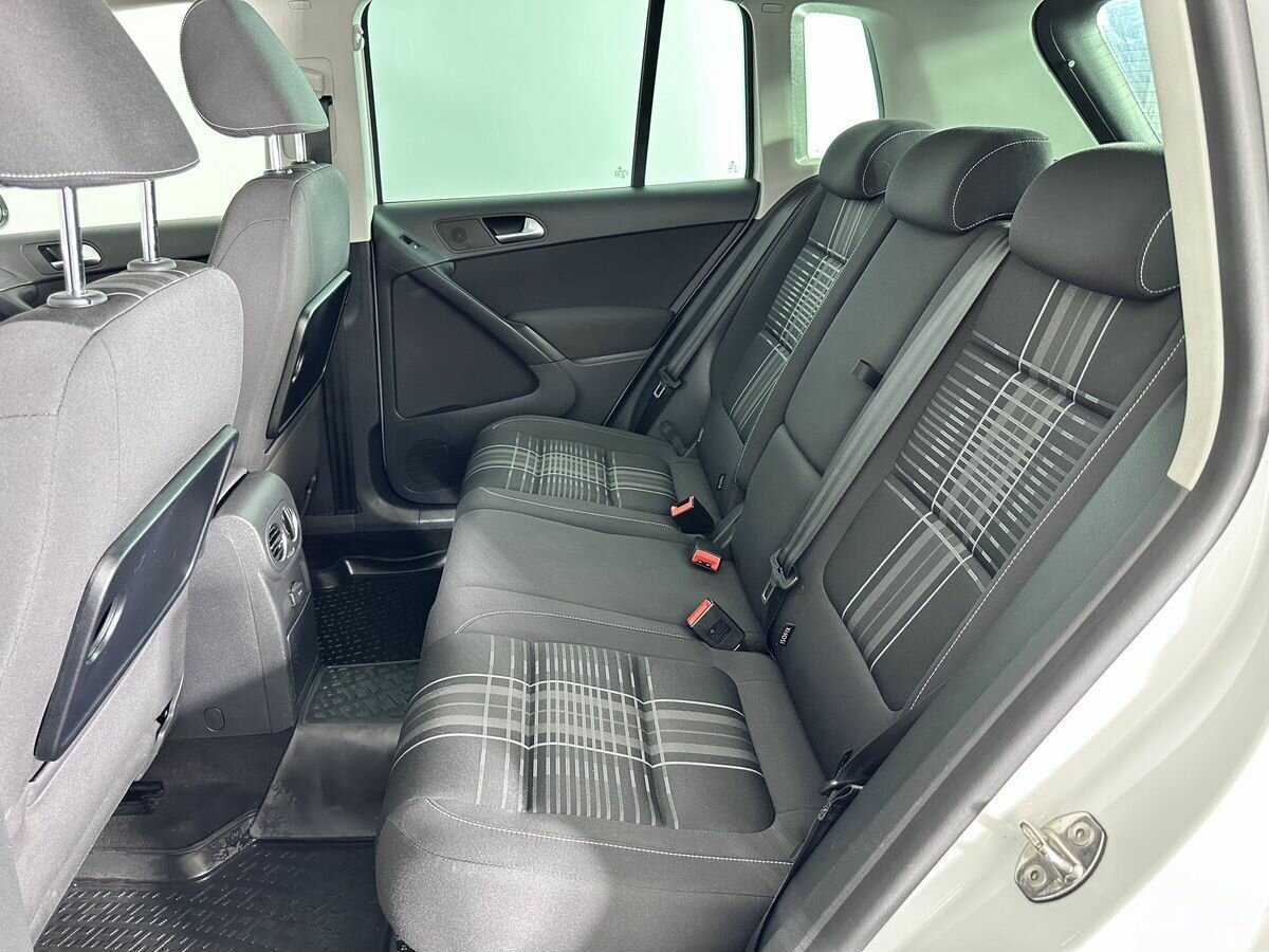 Б/У Фольксваген Тигуан 2016 года. Фото: #8