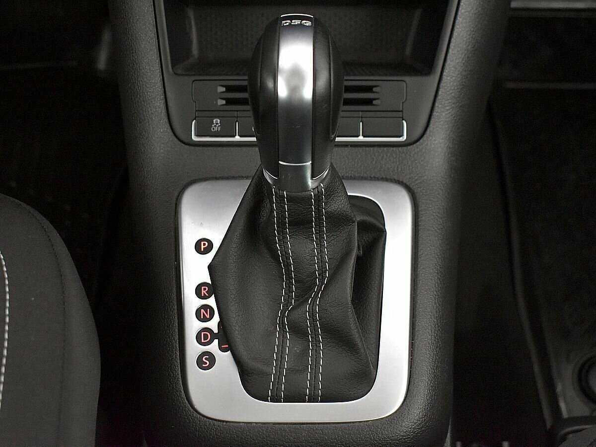 Б/У Фольксваген Тигуан 2016 года. Фото: #14