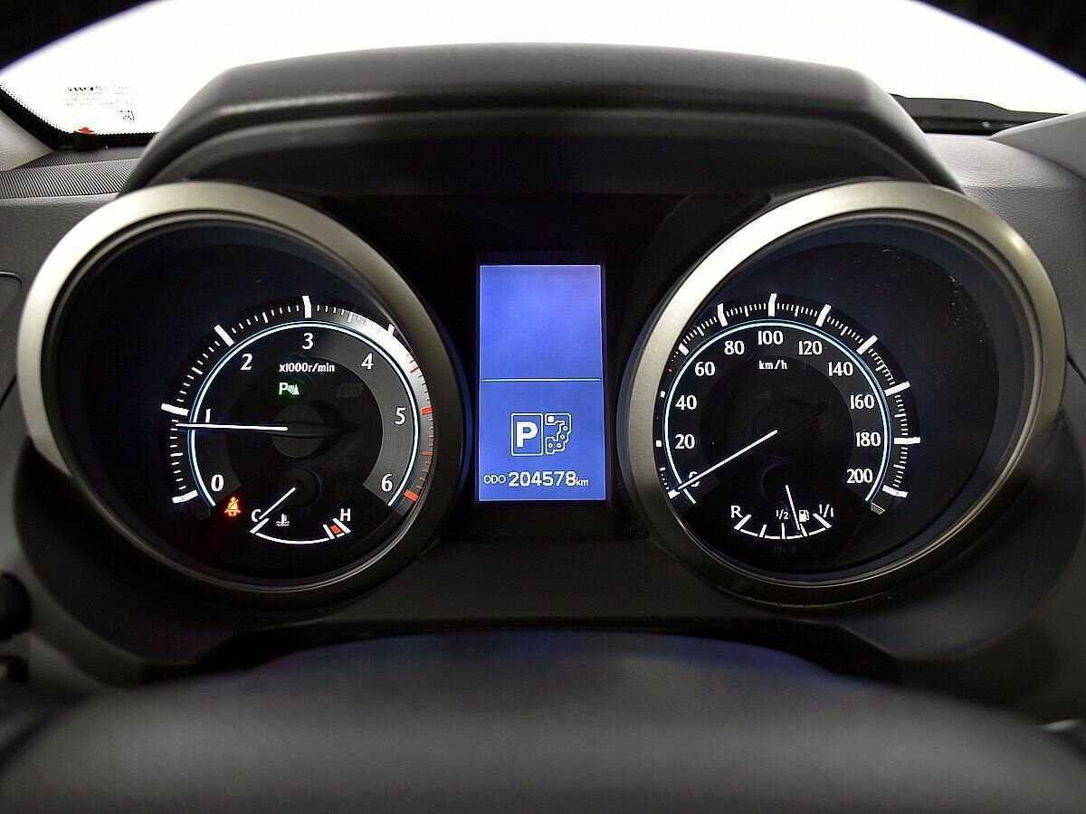 Toyota Land Cruiser Prado 2013 года с пробегом. Фото: #12