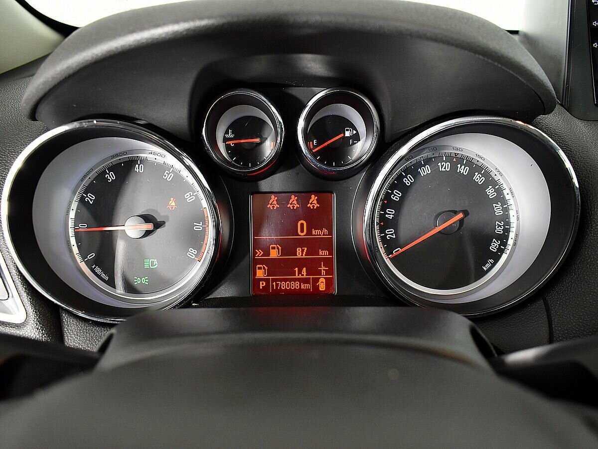 Б/У Опель Мокка 2013 года. Фото: #11