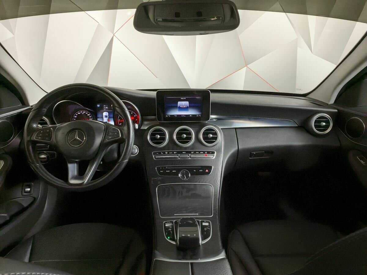 Mercedes-Benz C-Класс 2015 года с пробегом. Фото: #9