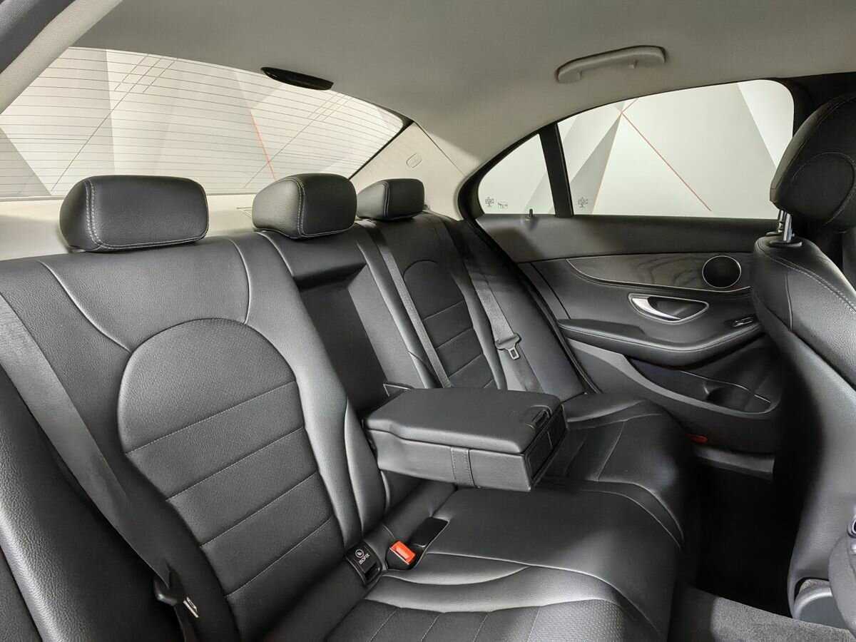 Mercedes-Benz C-Класс 2015 года с пробегом. Фото: #12