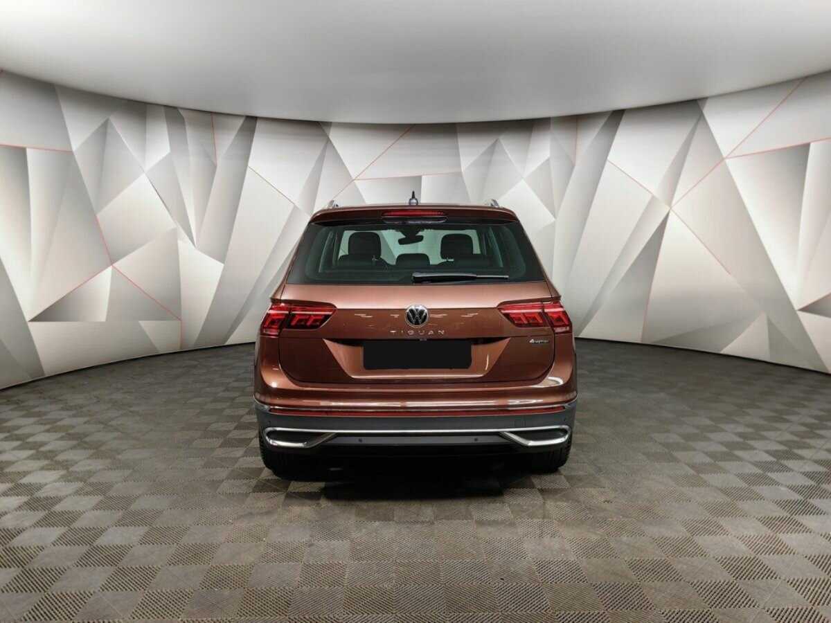 Volkswagen Tiguan 2021 года с пробегом. Фото: #7