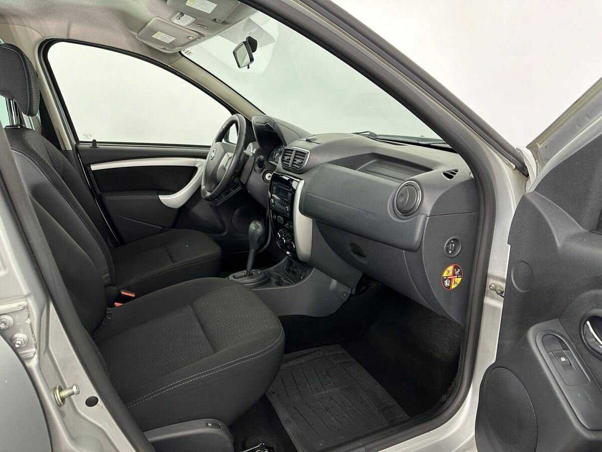 Б/У Ниссан Террано 2015 года. Фото: #13