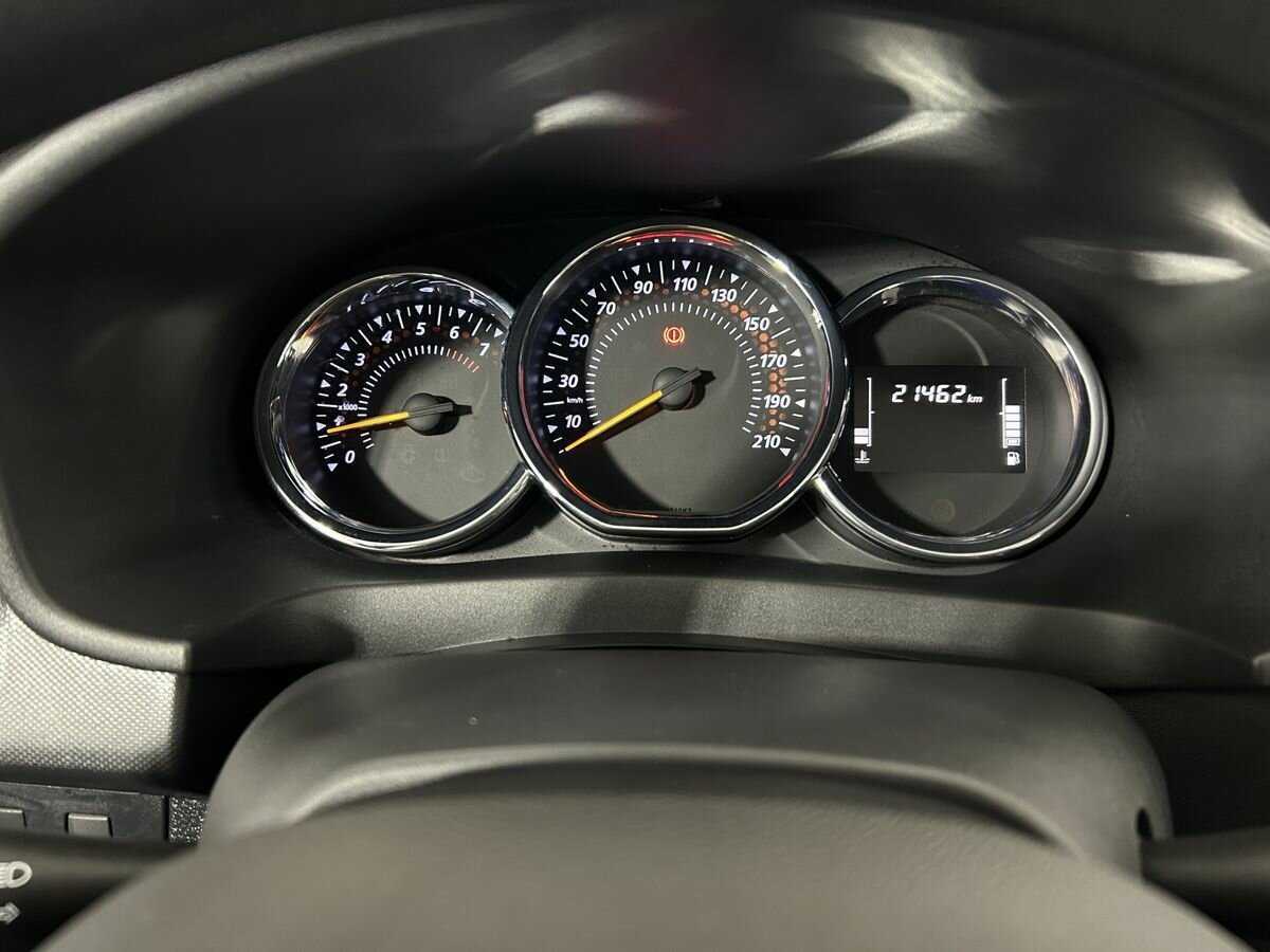 Б/У Рено Сандеро 2021 года. Фото: #10