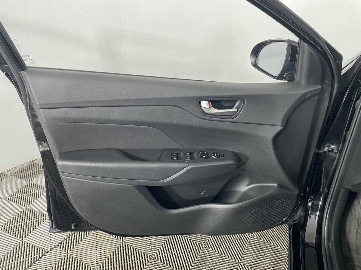 Б/У Хендай Солярис 2017 года. Фото: #7