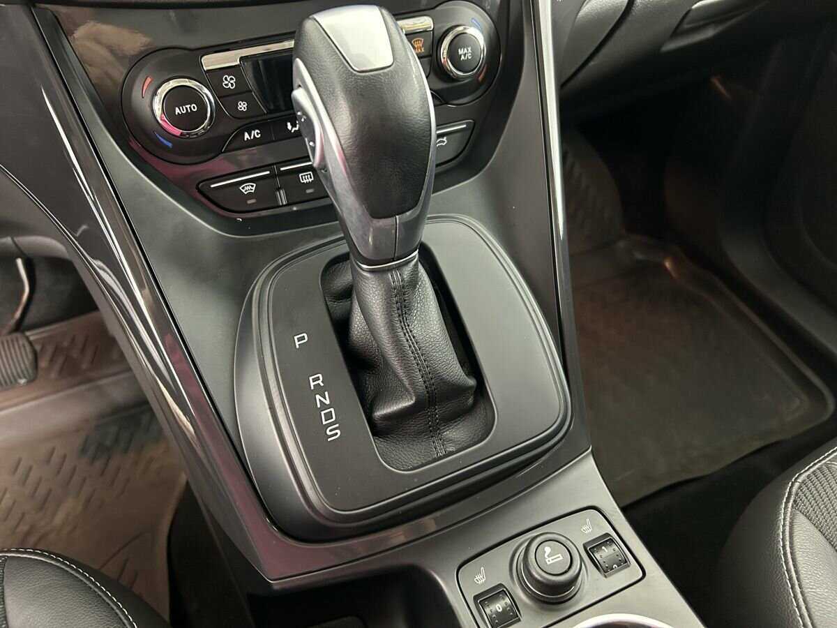 Б/У Форд Куга 2015 года. Фото: #11