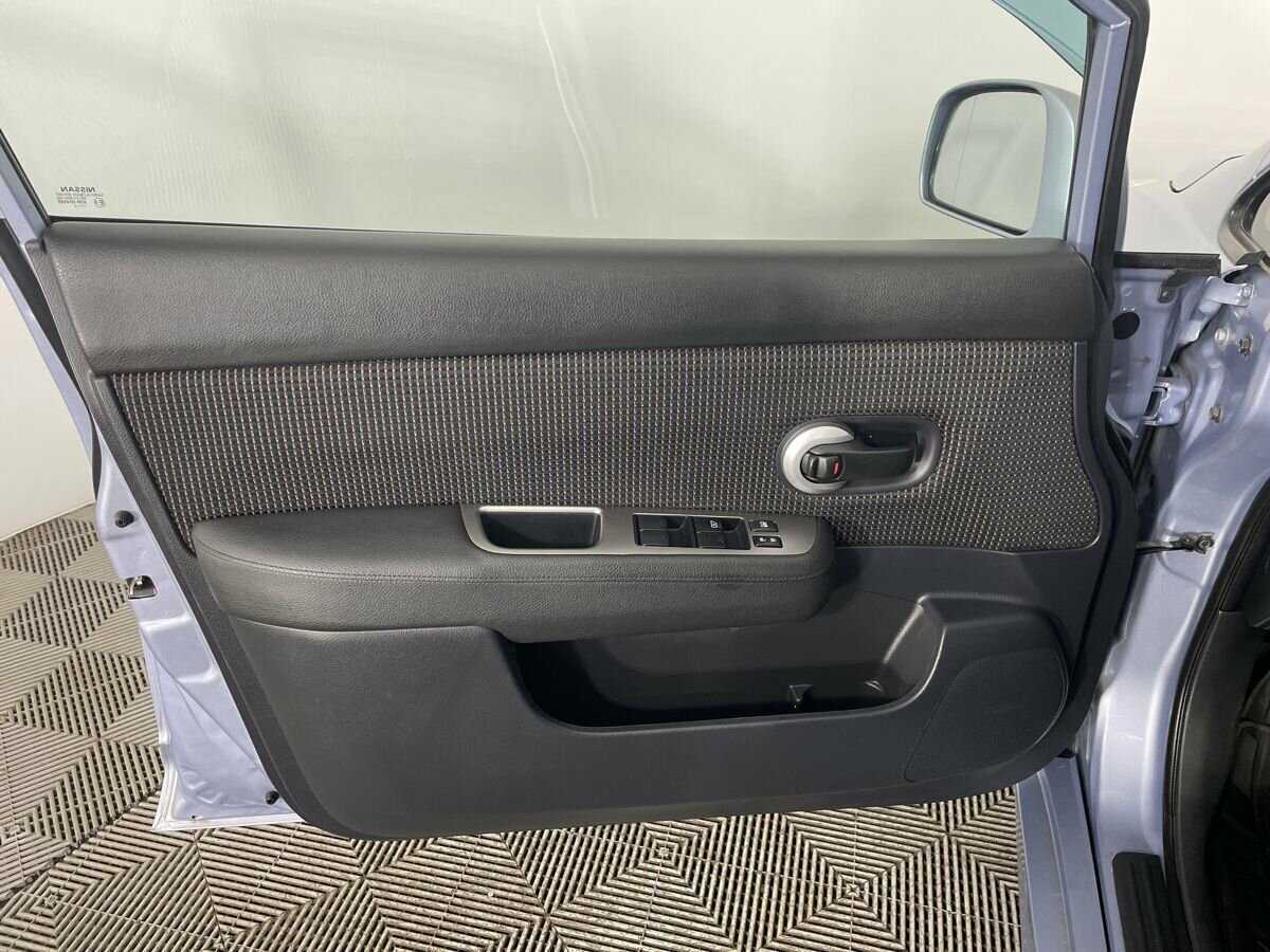 Б/У Ниссан Тиида 2013 года. Фото: #7