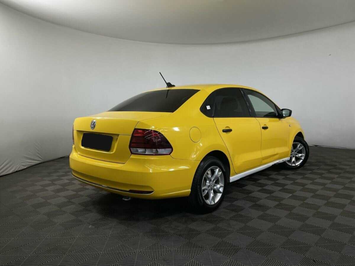 Б/У Фольксваген Поло 2017 года. Фото: #5