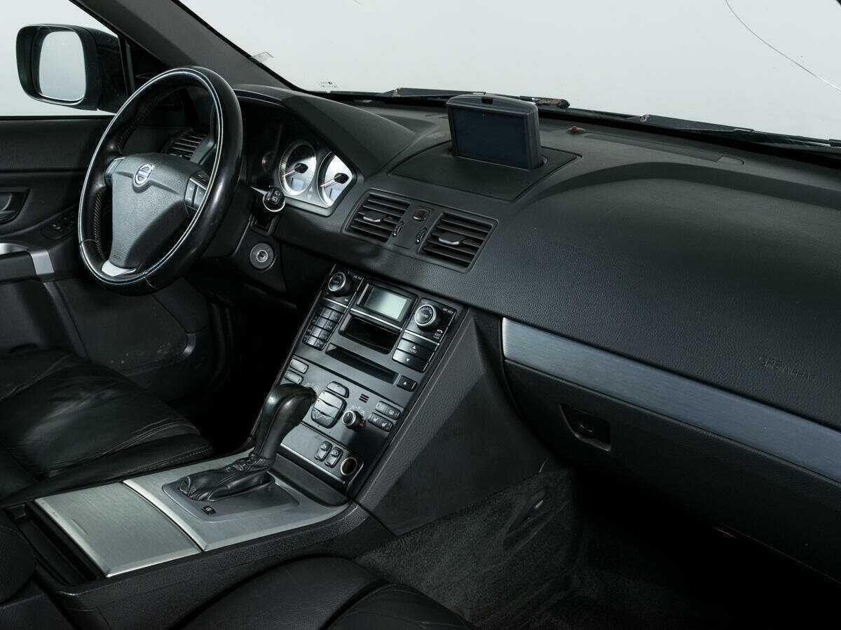 Б/У Вольво ИксЦ90 2012 года. Фото: #8