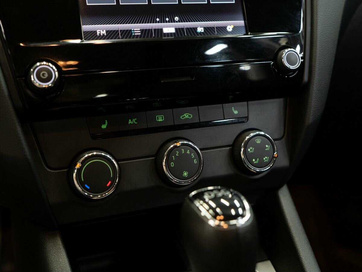 Skoda Octavia 2018 года с пробегом. Фото: #12