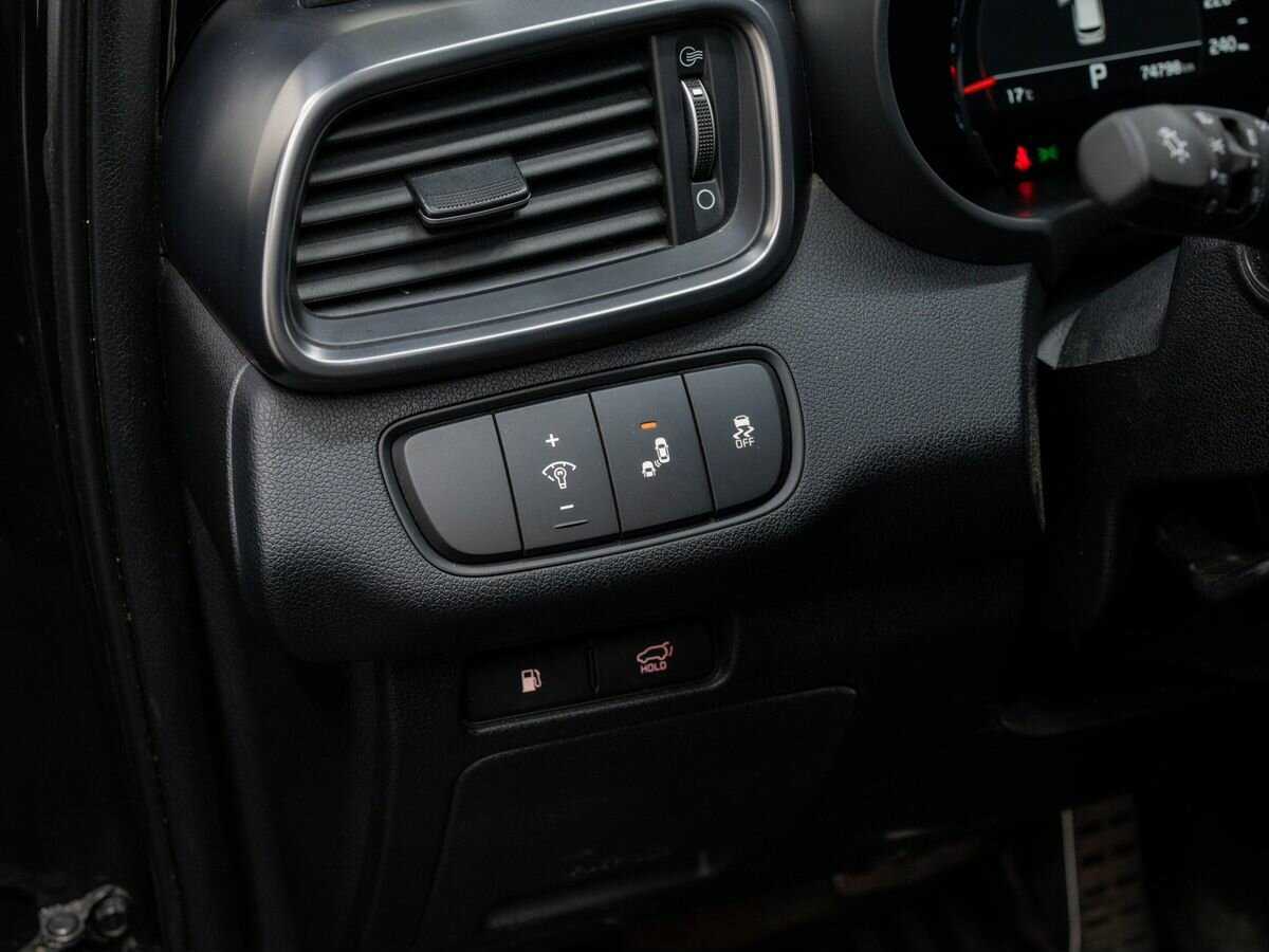 Kia Sorento 2018 года с пробегом. Фото: #17