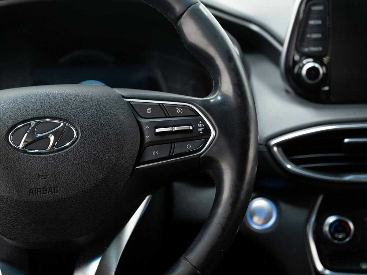 Hyundai Santa Fe 2019 года с пробегом. Фото: #15