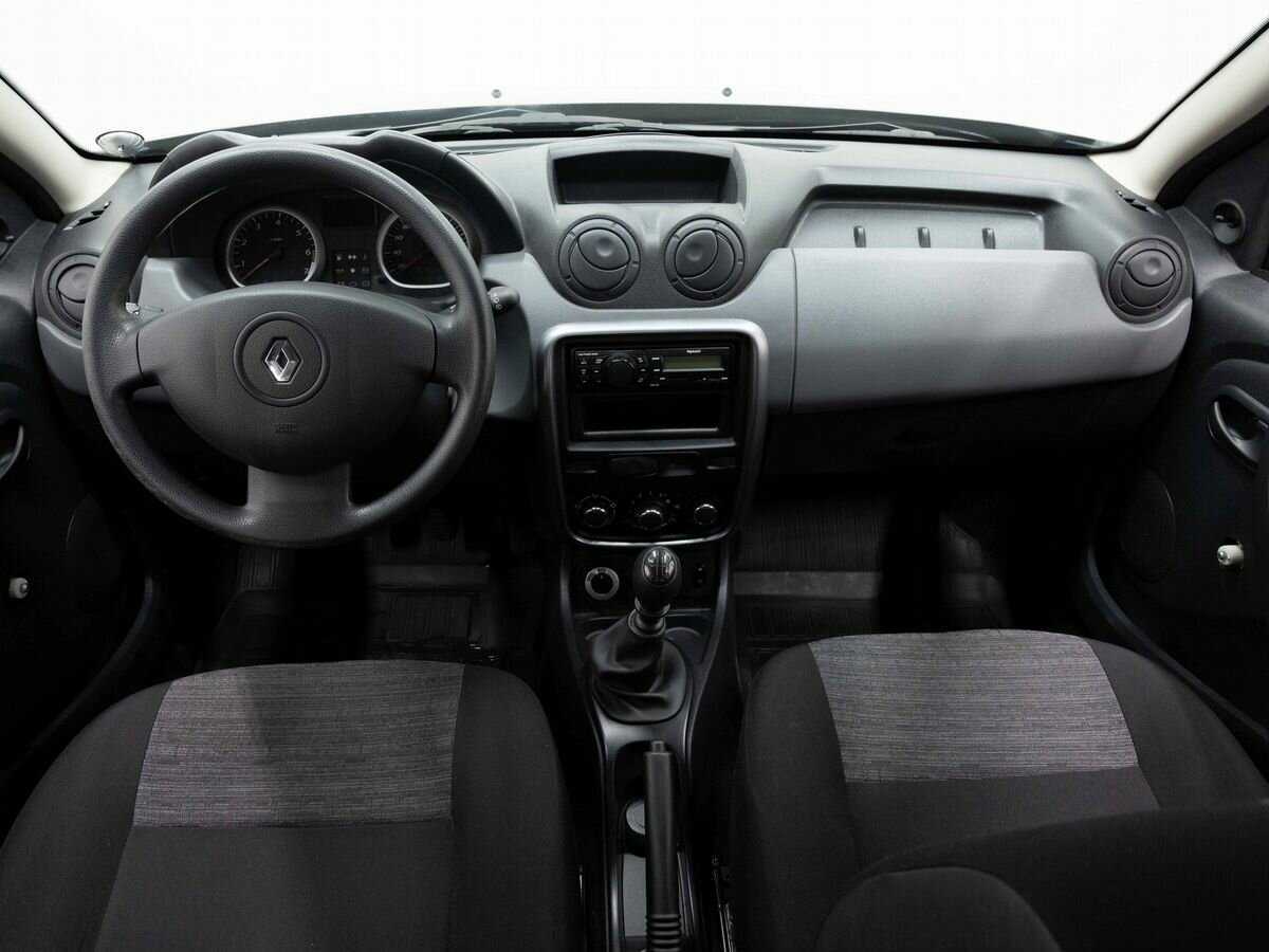 Б/У Рено Дастер 2013 года. Фото: #12