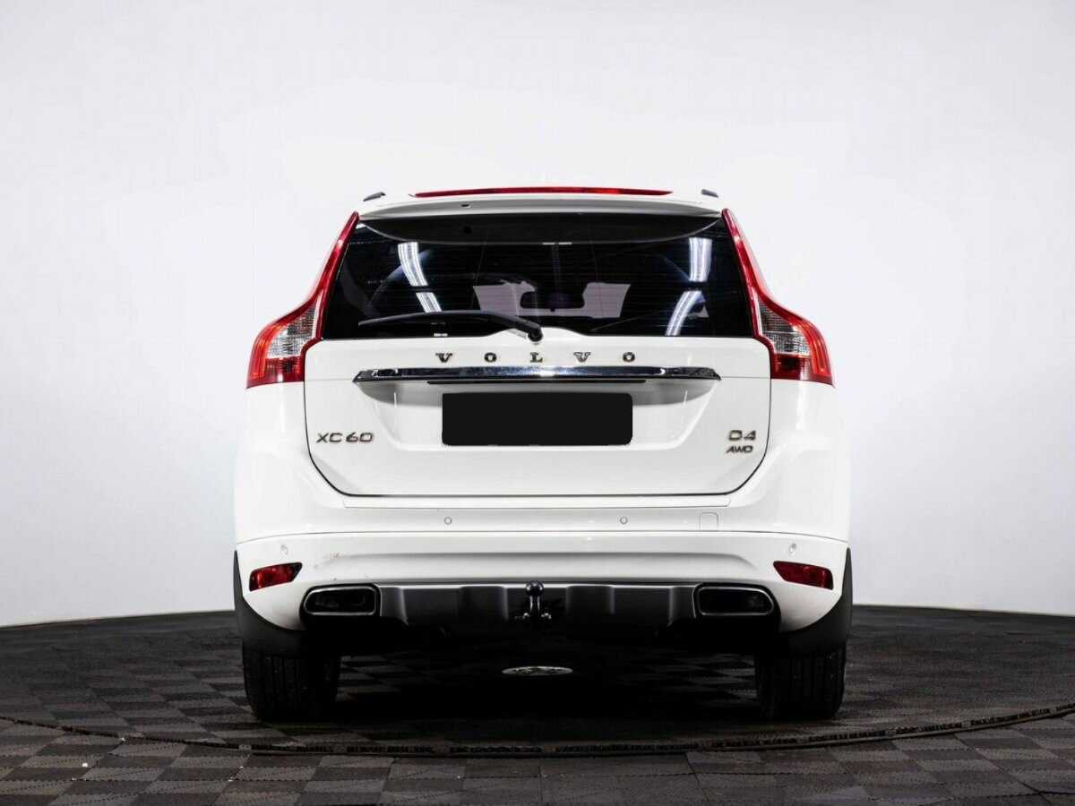 Volvo XC60 2017 года с пробегом. Фото: #4