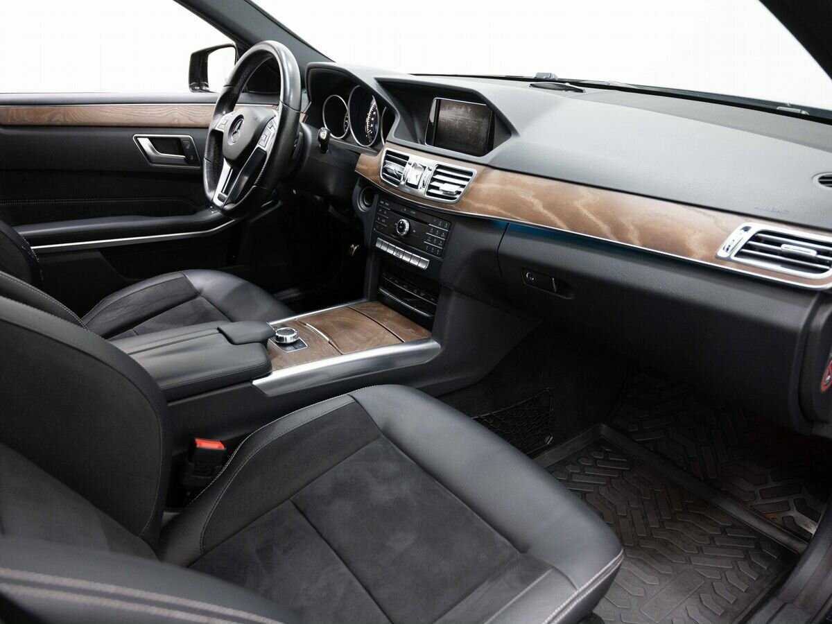 Mercedes-Benz E-Класс 2015 года с пробегом. Фото: #10