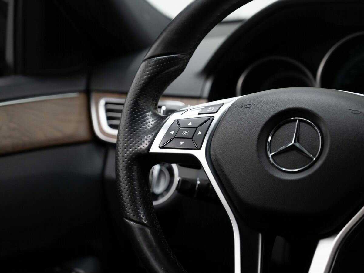 Mercedes-Benz E-Класс 2015 года с пробегом. Фото: #15