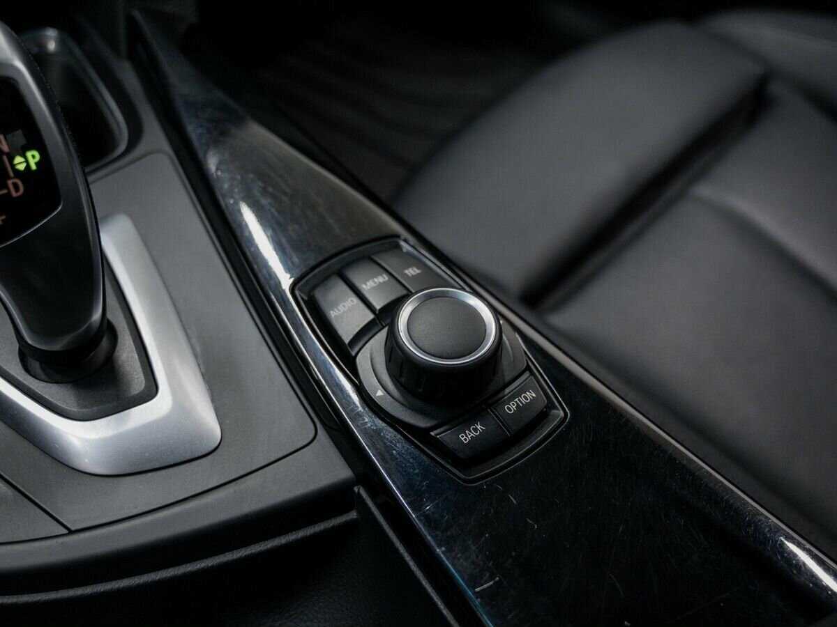 BMW 3 серии 2013 года с пробегом. Фото: #18