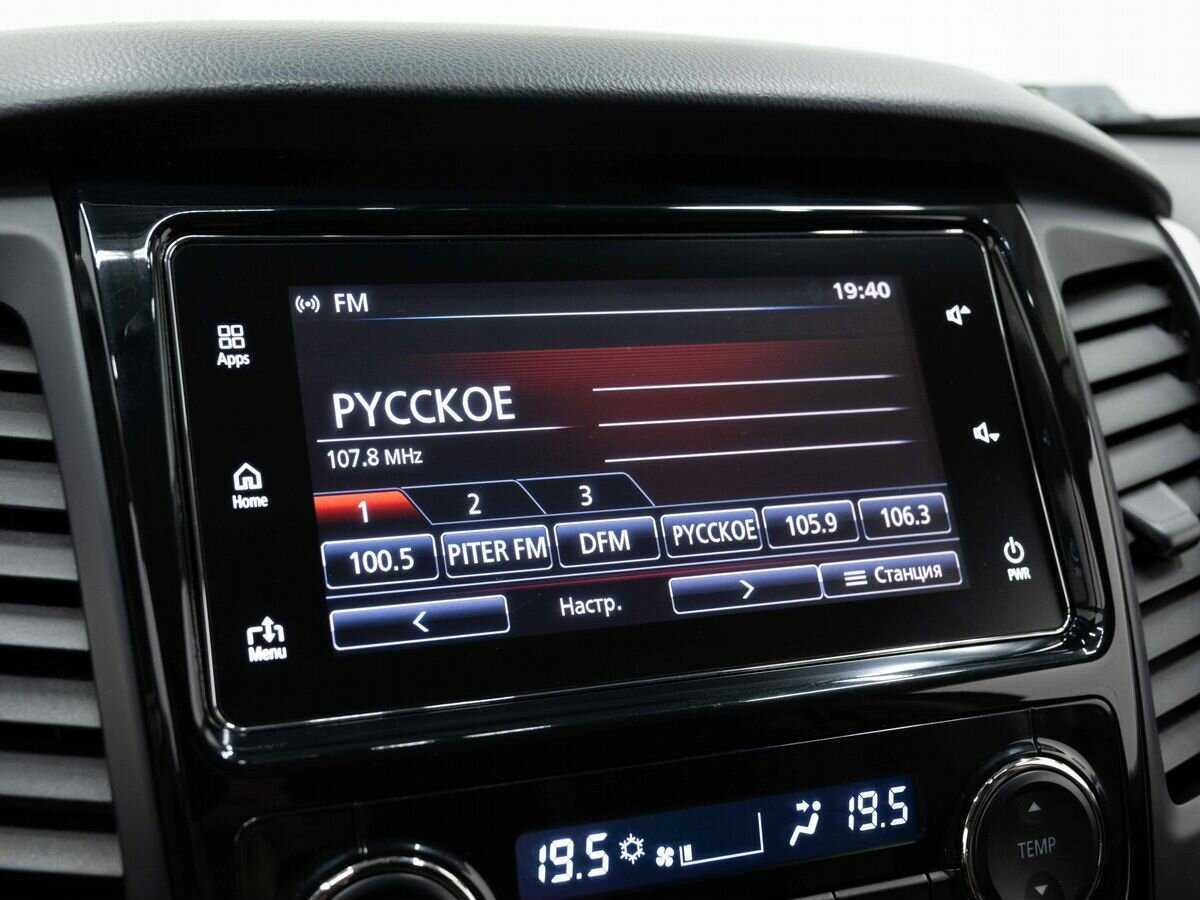 Mitsubishi Pajero Sport 2017 года с пробегом. Фото: #18