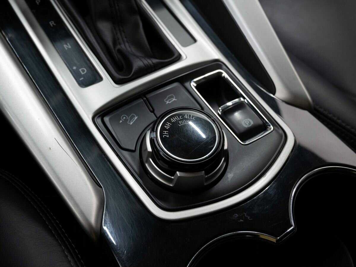 Mitsubishi Pajero Sport 2017 года с пробегом. Фото: #23