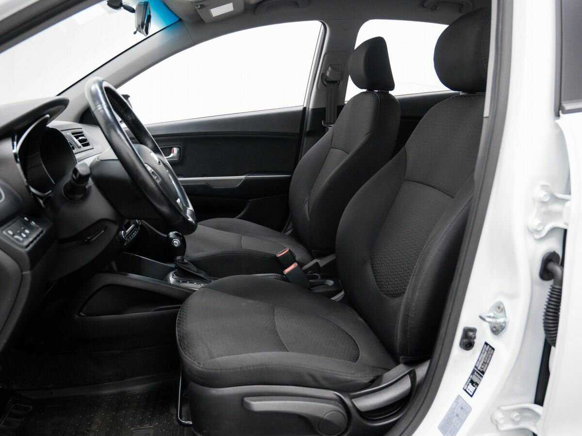 Б/У Киа Рио 2016 года. Фото: #13