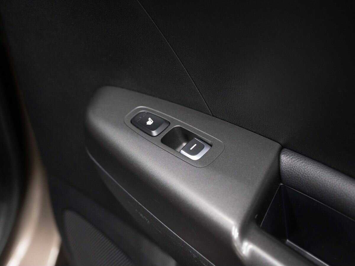 Б/У Киа Спортейдж 2017 года. Фото: #10