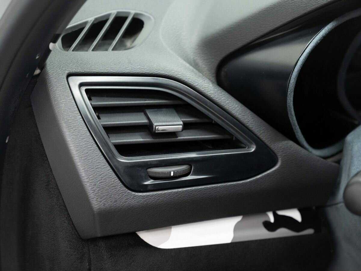 Б/У Лада (ВАЗ) Веста 2020 года. Фото: #18