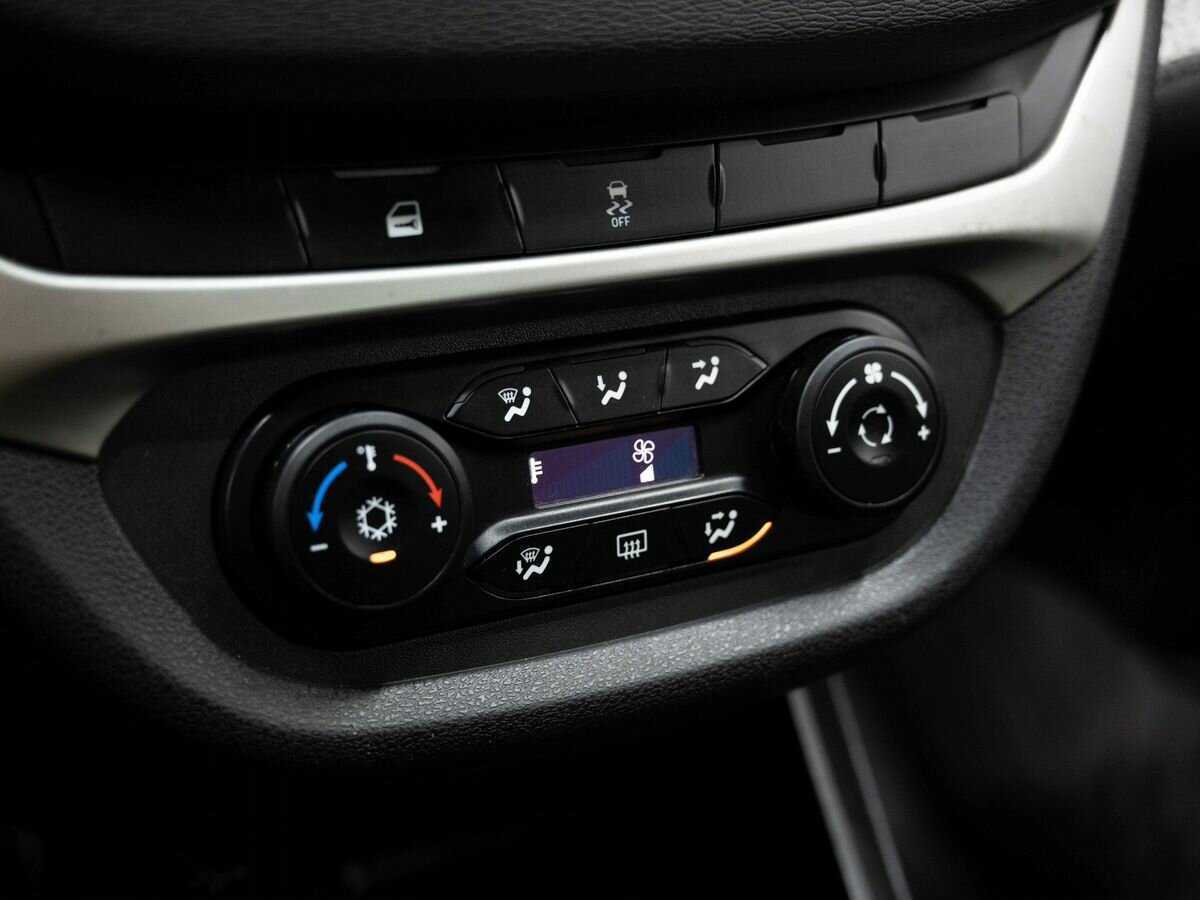 Б/У Лада (ВАЗ) Веста 2020 года. Фото: #19