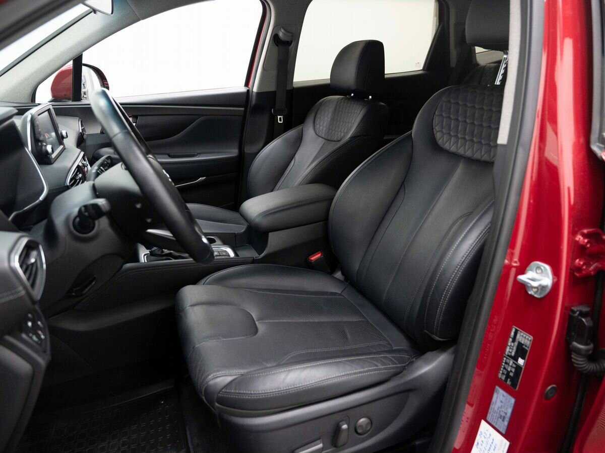 Hyundai Santa Fe 2019 года с пробегом. Фото: #7