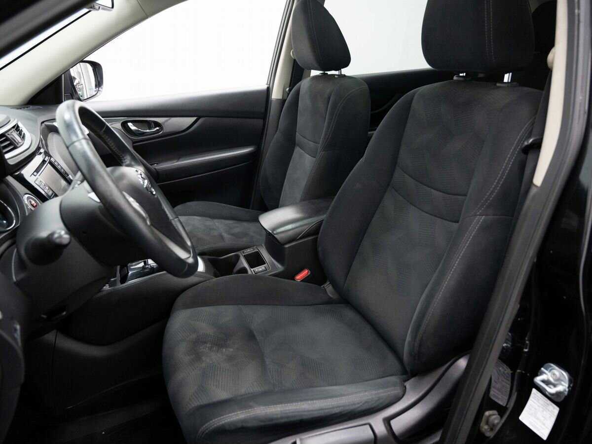 Б/У Ниссан Икс-Трейл 2017 года. Фото: #7