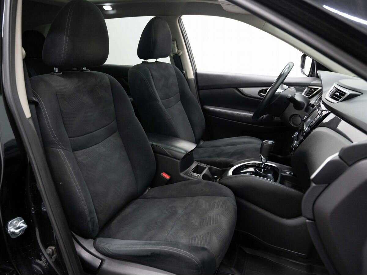 Б/У Ниссан Икс-Трейл 2017 года. Фото: #11