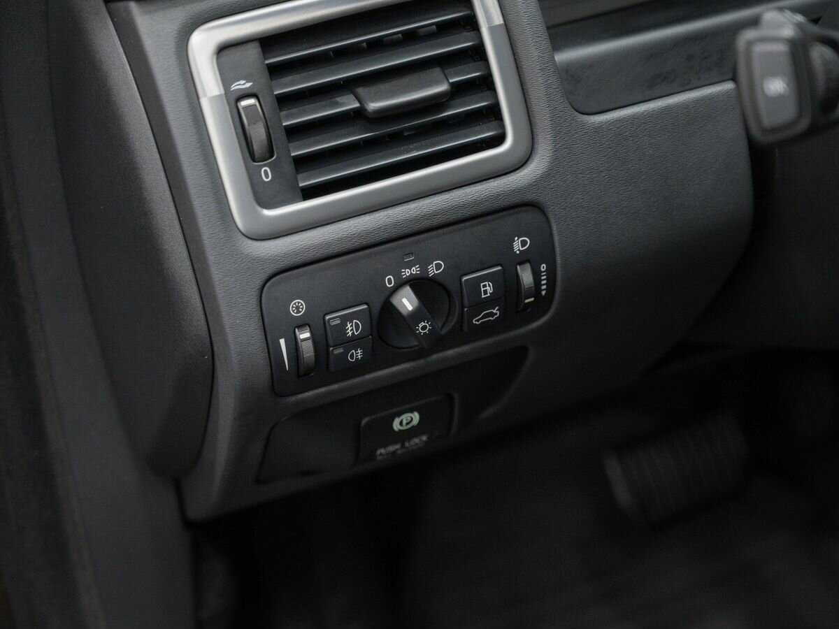 Б/У Вольво С80 2012 года. Фото: #14