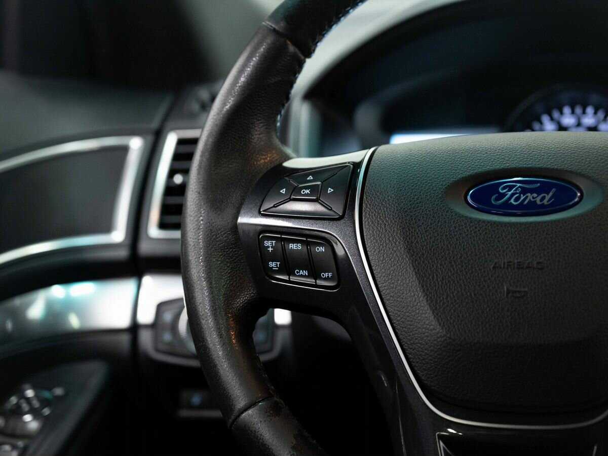 Ford Explorer 2016 года с пробегом. Фото: #15