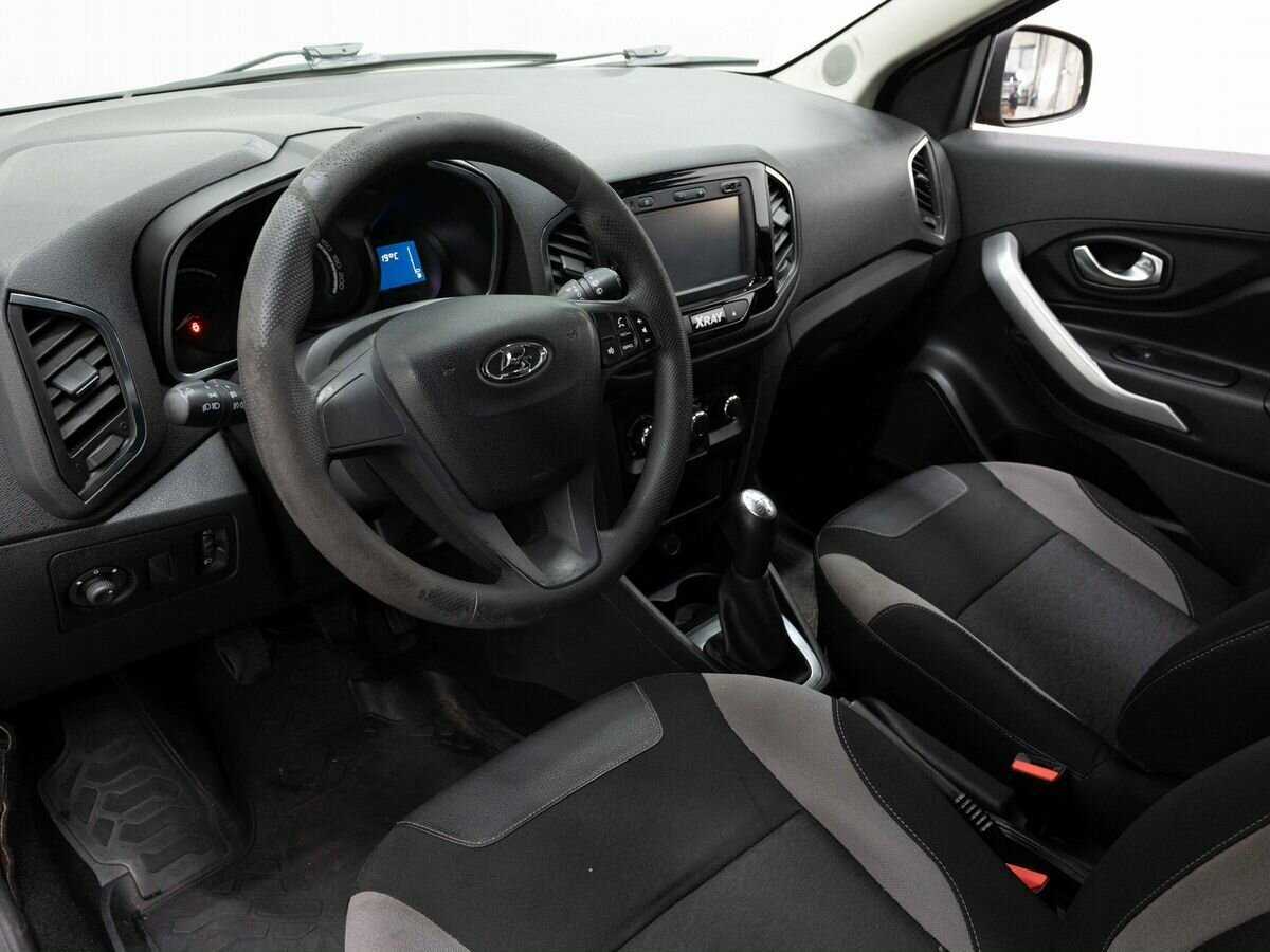 Б/У Лада (ВАЗ) ИКСРЭЙ 2016 года. Фото: #6