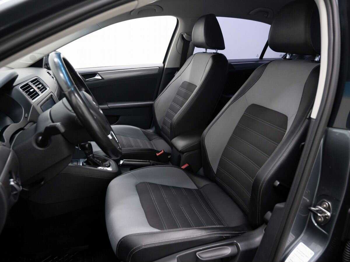 Б/У Фольксваген Джетта 2012 года. Фото: #7