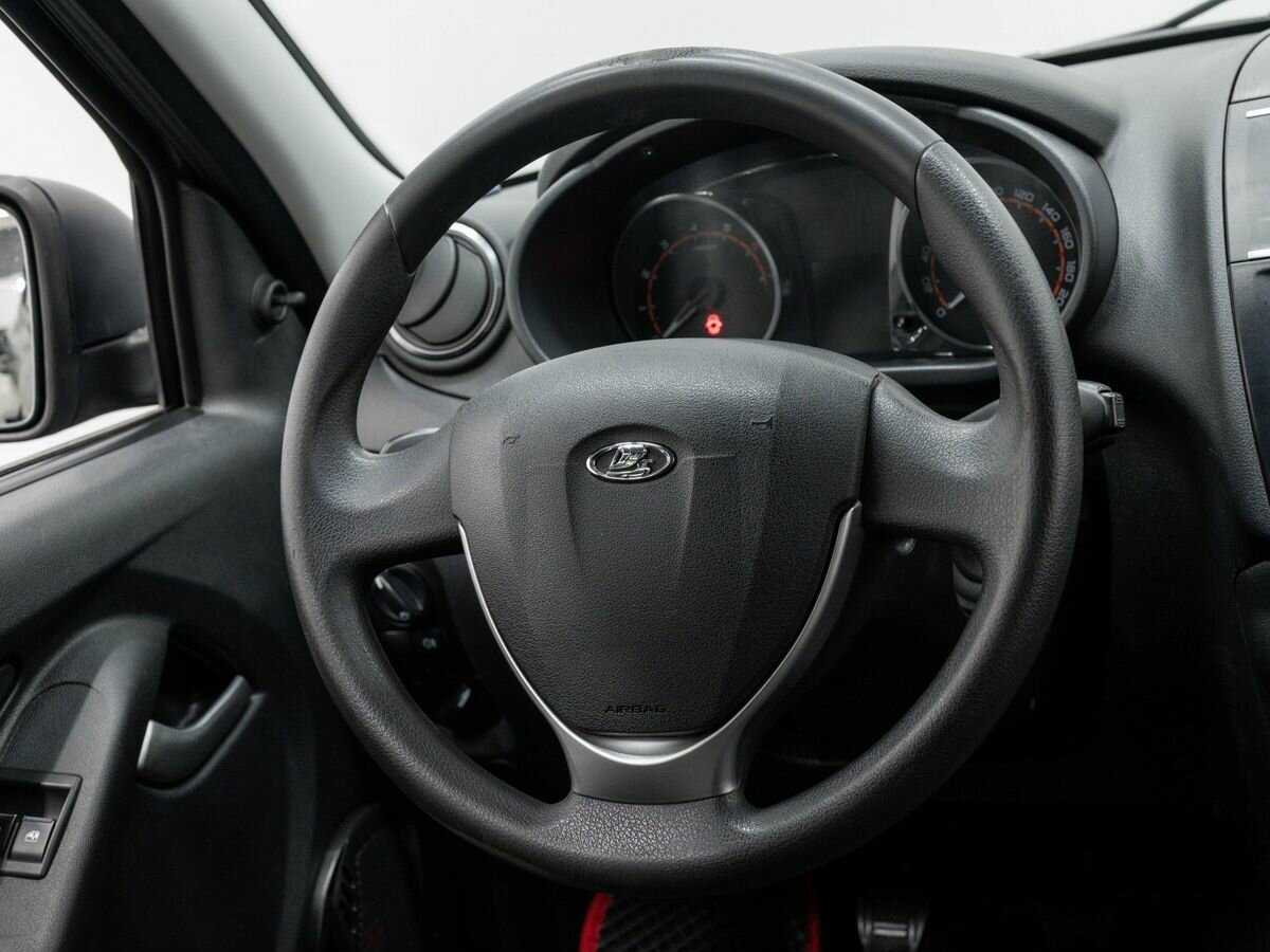 Б/У Лада (ВАЗ) Гранта 2018 года. Фото: #11