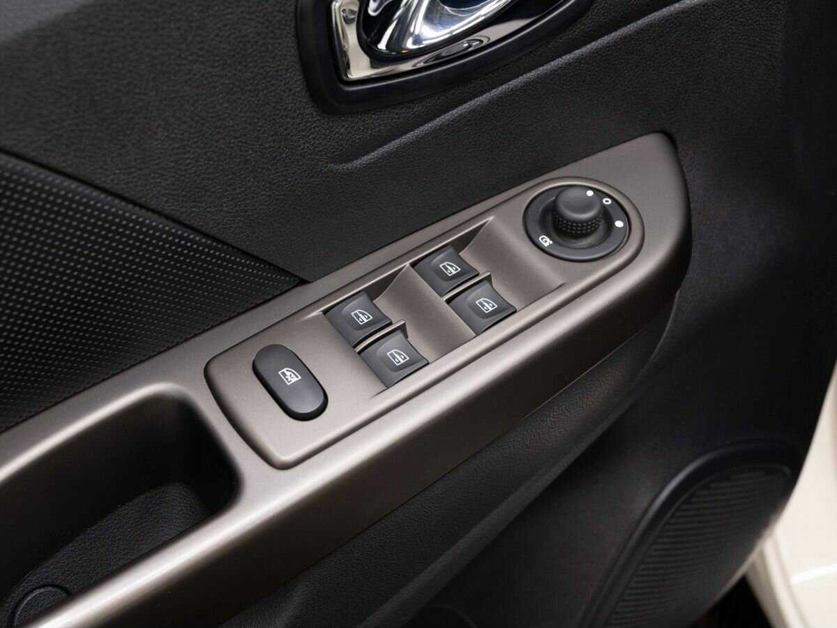 Б/У Рено Каптюр 2018 года. Фото: #20