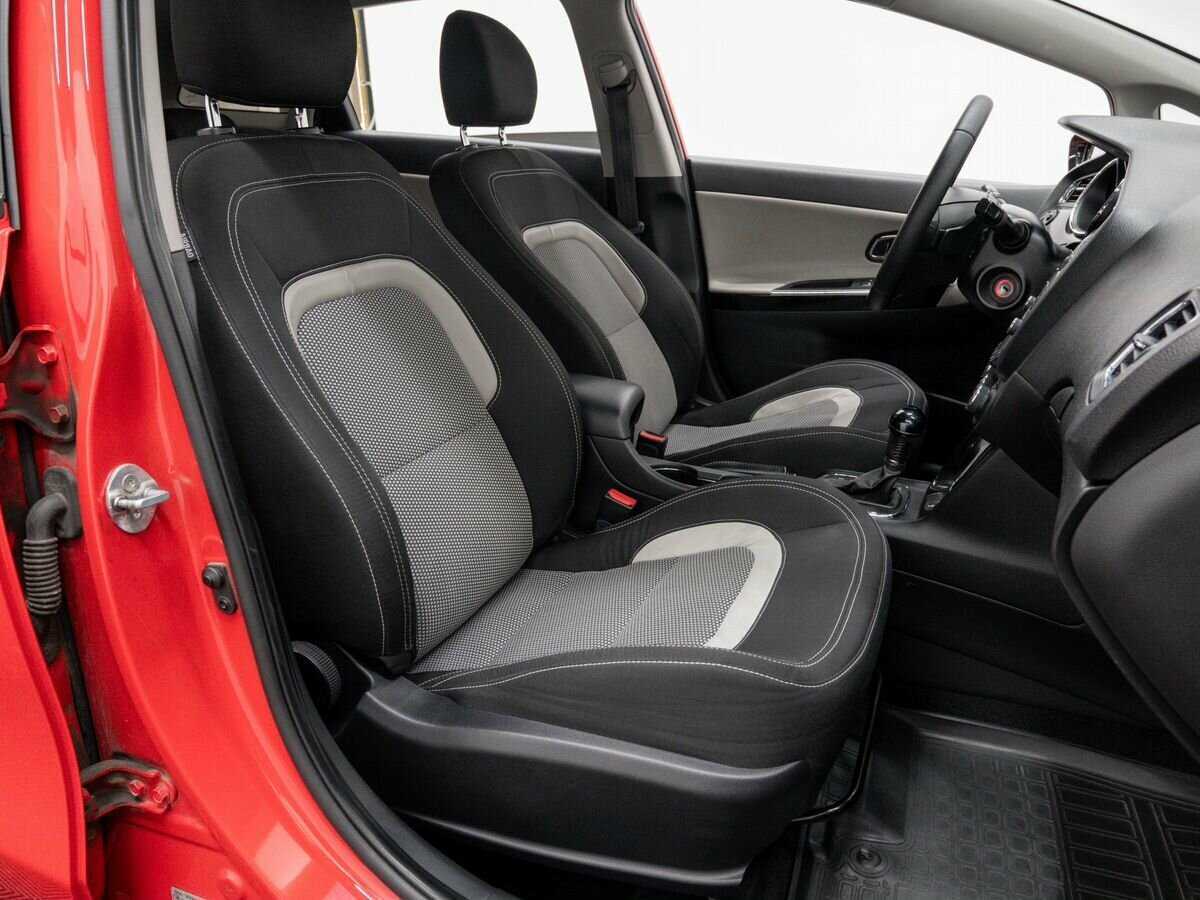 Б/У Киа Сид 2014 года. Фото: #8