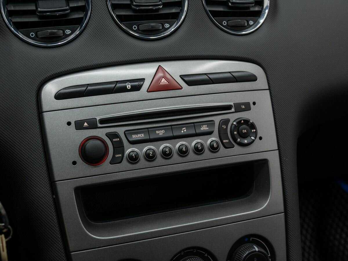 Б/У Пежо 408 2013 года. Фото: #19