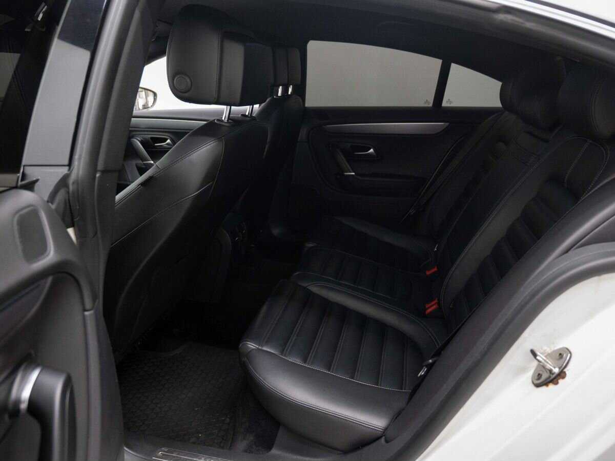 Б/У Фольксваген Пассат ЦЦ 2013 года. Фото: #8