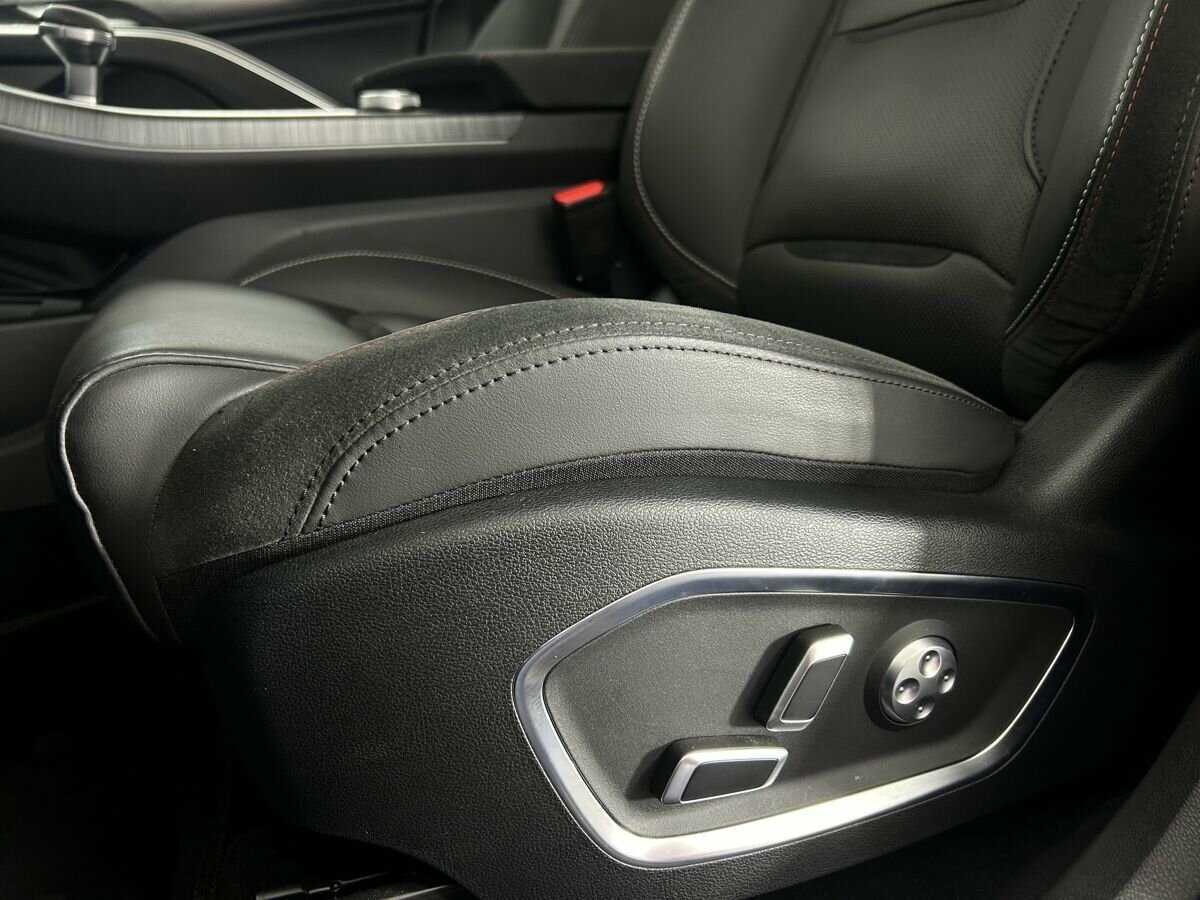 Geely Tugella 2021 года с пробегом. Фото: #7