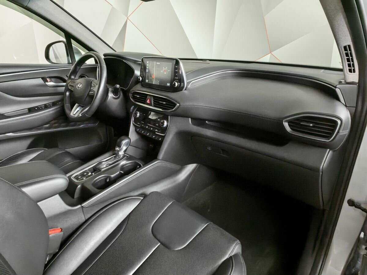 Hyundai Santa Fe 2019 года с пробегом. Фото: #8