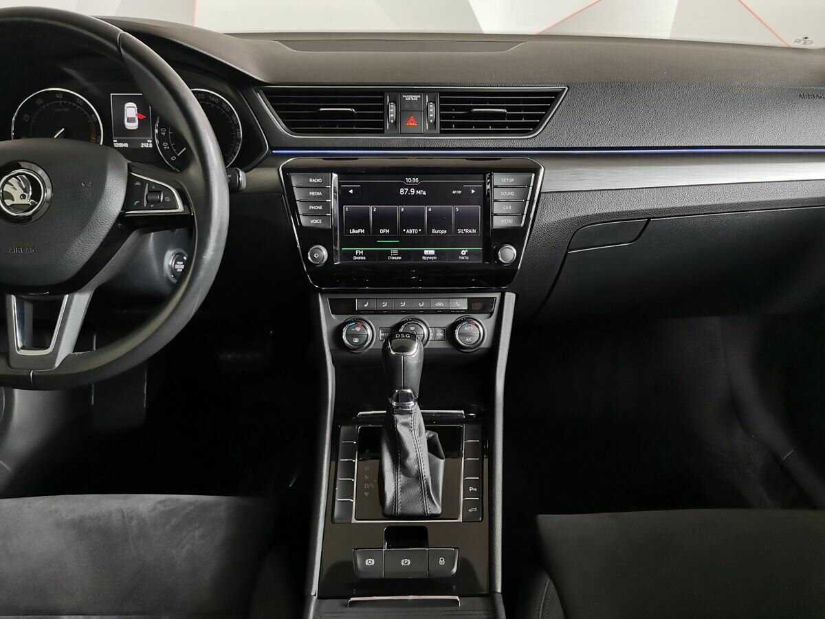 Skoda Superb 2017 года с пробегом. Фото: #10