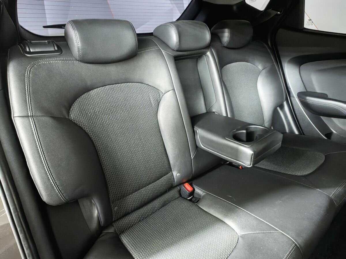 Б/У Хендай ай-икс35 2013 года. Фото: #10