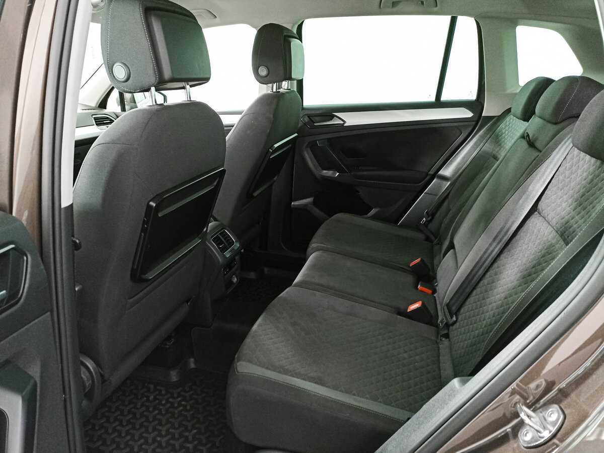Volkswagen Tiguan 2017 года с пробегом. Фото: #9